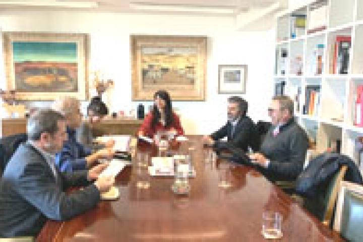 El Gobierno de Asturias incrementará un 32% la financiación de la convocatoria de fondos Leader 2020 El Gobierno de Asturias incrementará un 32% la financiación de la convocatoria de fondos Leader 2020