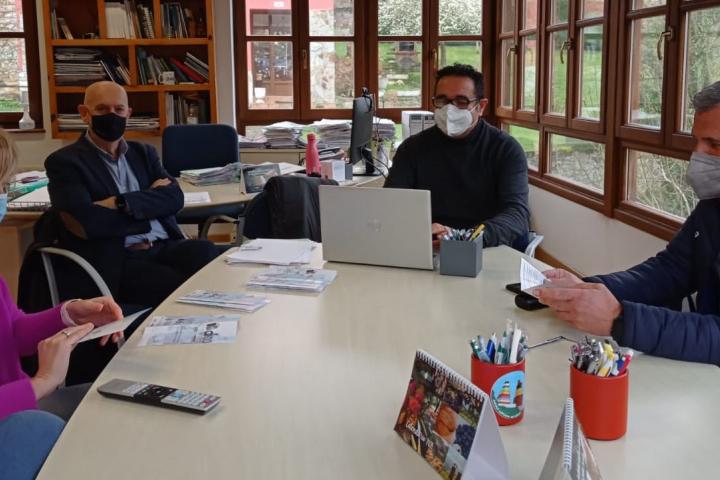 Los GDR impulsarán la digitalización del pequeño comercio rural Los GDR impulsarán la digitalización del pequeño comercio rural