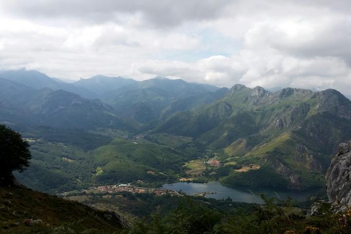 El GDR Alto Nalón busca socios o comarcas LEADER que tengan en su territorio pantanos con uso lúdico El GDR Alto Nalón busca socios o comarcas LEADER que tengan en su territorio pantanos con uso lúdico