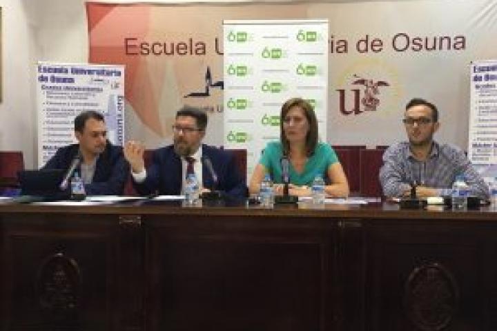 La Junta de Andalucía respalda la creación y consolidación de 10.000 empleos a través de los Grupos de Desarrollo Rural andaluces La Junta de Andalucía respalda la creación y consolidación de 10.000 empleos a través de los Grupos de Desarrollo Rural andaluces