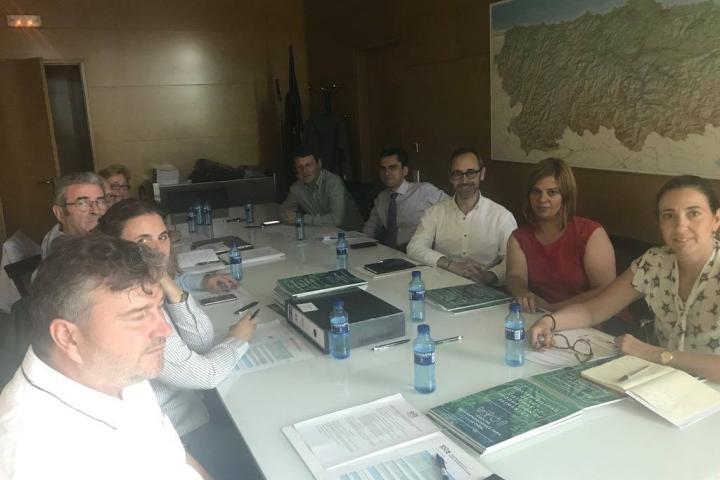 El Ayuntamiento de Tineo se une a la Alianza contra el Hambre y la Malnutrición de España El Ayuntamiento de Tineo se une a la Alianza contra el Hambre y la Malnutrición de España