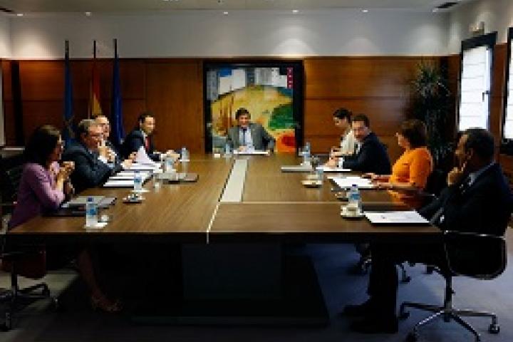 Asturias dedica 1,5 millones a la cooperación entre empresas en materia de innovación e investigación Asturias dedica 1,5 millones a la cooperación entre empresas en materia de innovación e investigación