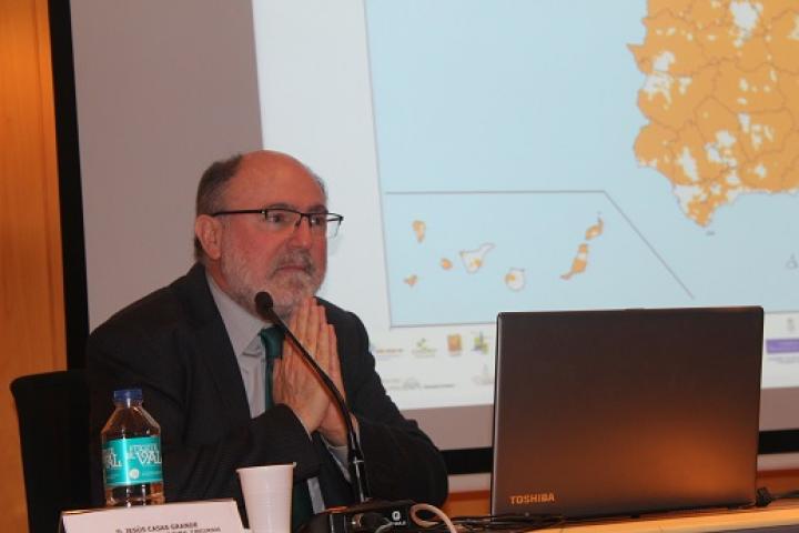 Jesús Casas, Director General de Desarrollo Rural del Principado: «Con el plan LEADER hemos devuelto la ilusión a Asturias» Jesús Casas, Director General de Desarrollo Rural del Principado: «Con el plan LEADER hemos devuelto la ilusión a Asturias»