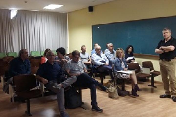 Pesca propone a los GAC medidas específicas para la diversificación de las zonas costeras Pesca propone a los GAC medidas específicas para la diversificación de las zonas costeras