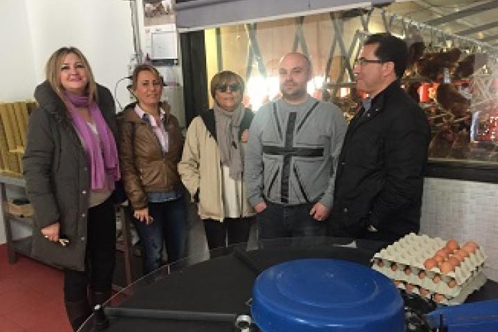 Alcaldesas de Guadalajara y León y técnicos de desarrollo rural visitan la comarca de Montaña Central de Asturias Alcaldesas de Guadalajara y León y técnicos de desarrollo rural visitan la comarca de Montaña Central de Asturias