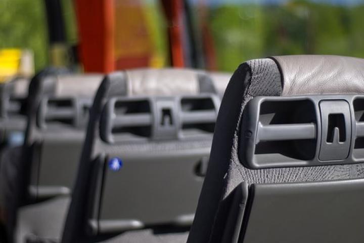 Servicio de transporte al aeropuerto y estación de tren de Gijón Servicio de transporte al aeropuerto y estación de tren de Gijón